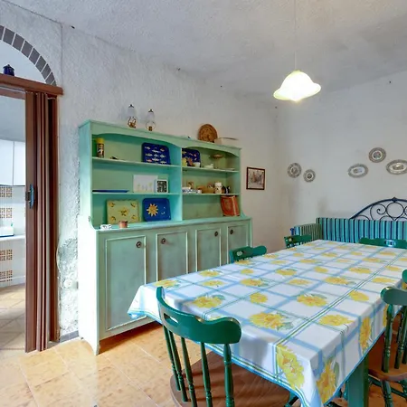 Casa Elena - Porto Alabe Дом отдыха Трезнурагес